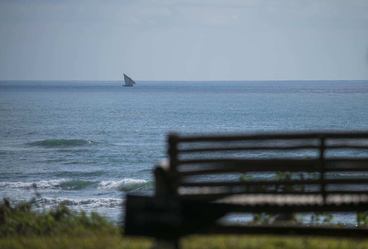 Amani Beach Resort Kutani Bagian luar foto